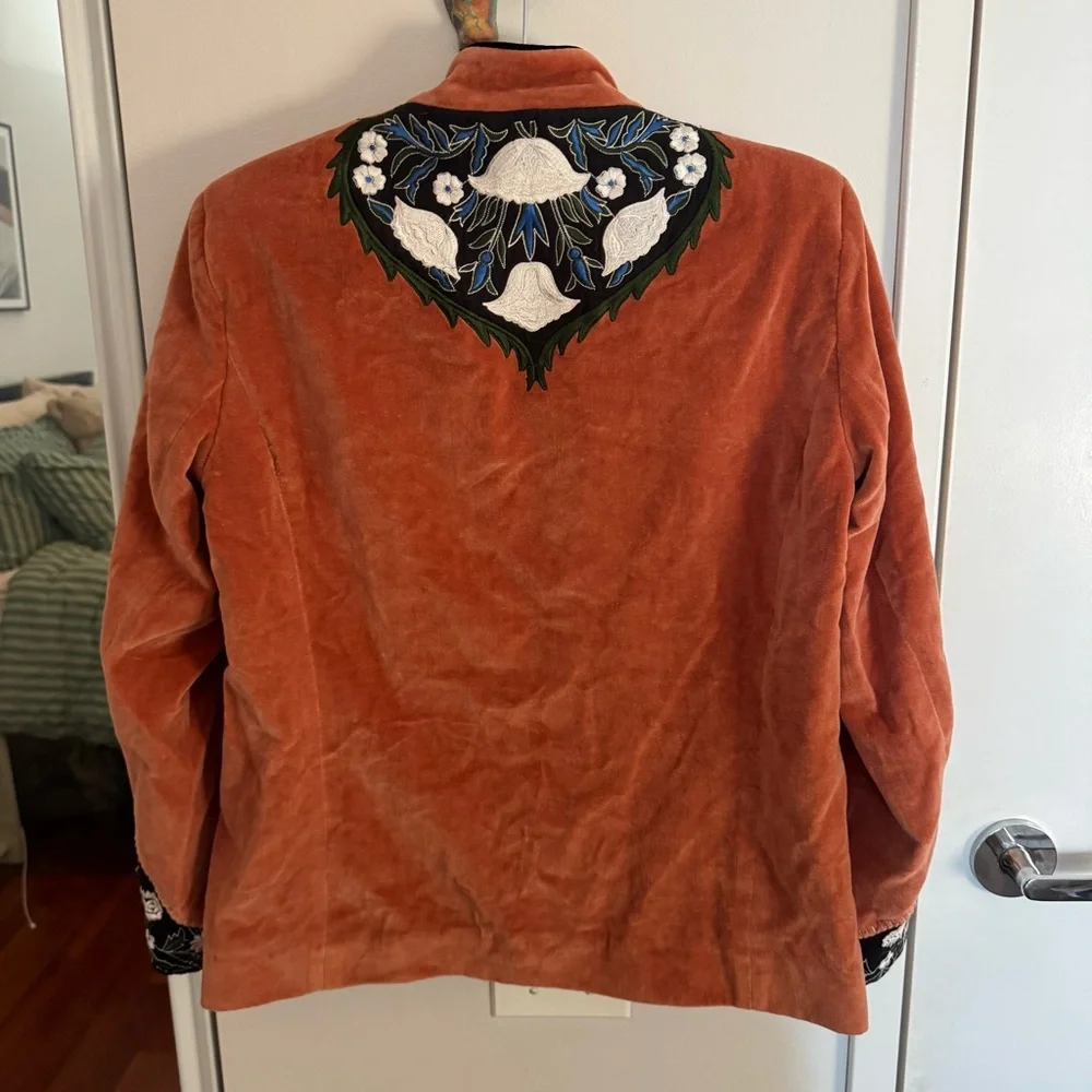 Zara floral embroidered velvet open jacket - Picture 9 of 9